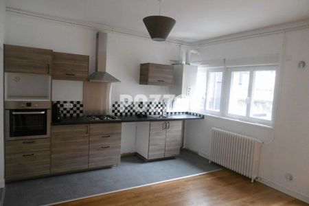 Location : appartement T5 (105 m²) à VIRE NORMANDIE - Photo 4