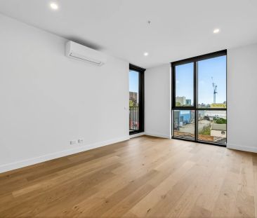 Brand New Living in the Heart of North Melbourne - Photo 4