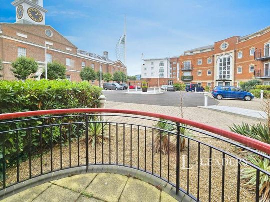 Jupiter Court, Gunwharf Quays, PO1 - Photo 1