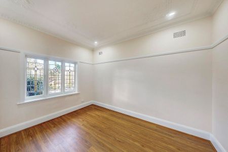 HIDDEN GEM - Photo 4