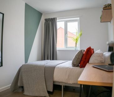 1 bedroom in a house share to rent - Photo 6