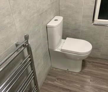 44 Glenside Parade, Belfast, BT14 8AG - Photo 3