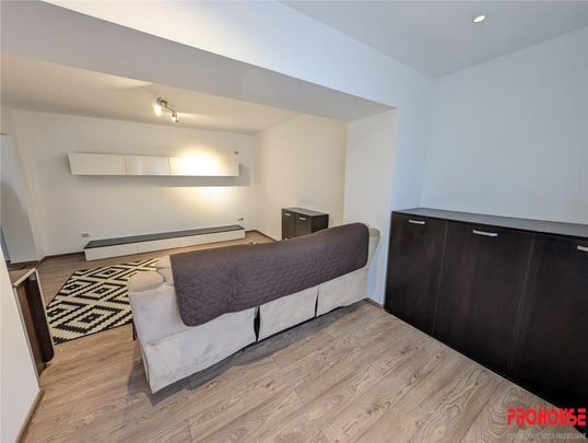Vila in oras - apartament 3 camere - curte - Fotografie 1