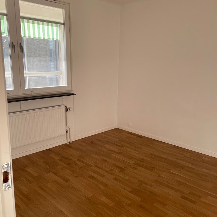 Bennets väg 8 B, Törnrosen - Foto 1