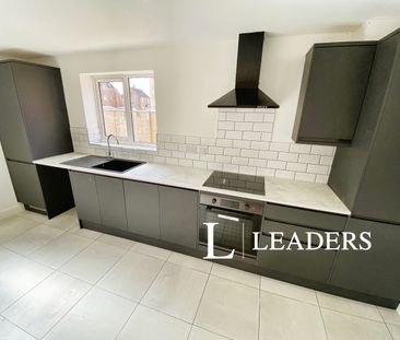 2 bedroom house to rent Eagle Road, Bourne, Lincolnshire, PE10 - Photo 4