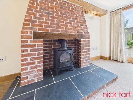 At Malt House Farm, Wall-Under-Heywood Church Stretton, Shropshire, SY6 7DU - Photo 2