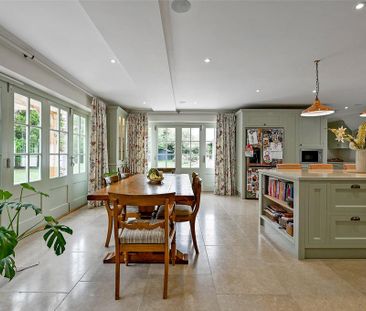 4 bedroom property to rent - Photo 2