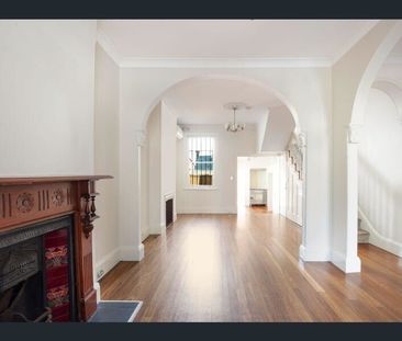 Redfern - Photo 6