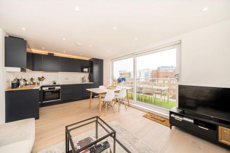 2 bedroom flat to rent - Photo 5