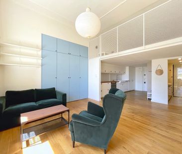Duża kawalerka z antresolą, miejsce postojowe 60.31 m² - Zdjęcie 2