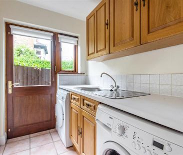 4 bedroom house to rent - Photo 1