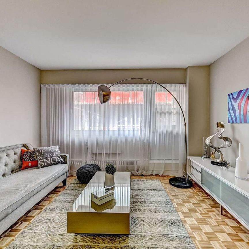 Le 1420 Crescent - Photo 1