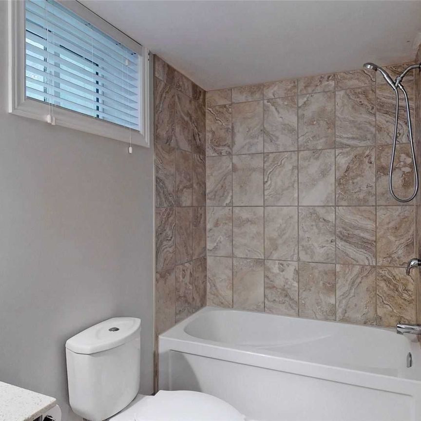 For Lease - 133 B Harrison Drive, Newmarket, Ontario - Photo 1