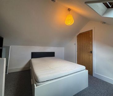 Studio to rent - Photo 6