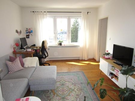 TOP 2-Zimmer-Wohnung, Balkon, 4.OG.-VIEL LICHT UND FREIE SICHT- Nbg-Südstadt Nähe Bahnhof/30igerZone - Foto 4