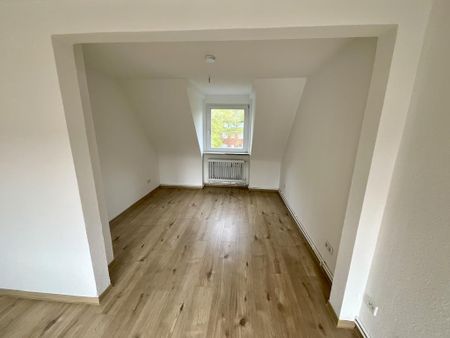 4-Zimmer-Wohnung in Wilhelmshaven City - Photo 2