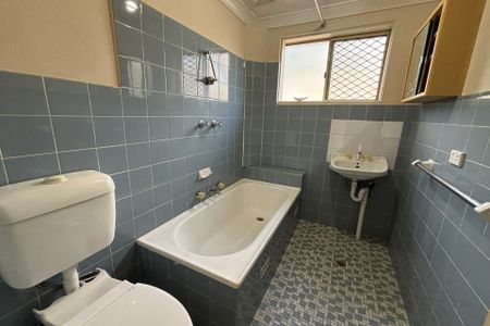 View Saturday at 12:55pm - 1:10pm - Photo 5