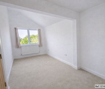 4 bed Semi-detached in Amberley Road , Patchway, Bristol, BS34 6BX - Photo 5
