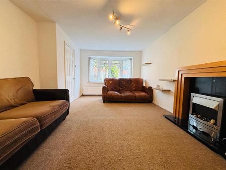 3 bedroom townhouse to rent - Photo 2