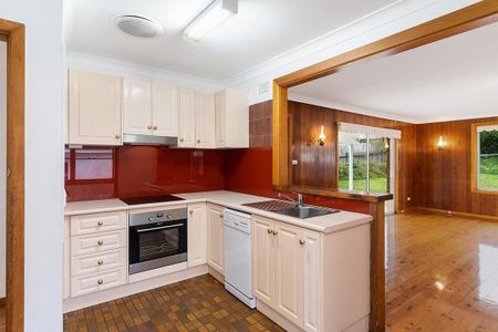 Narraweena, 28 Warringah Road - Photo 2