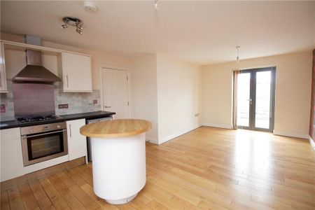 2 bedroom apartment to rent - Photo 4