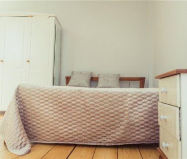 5 bedroom semi-detached house to rent - Photo 5