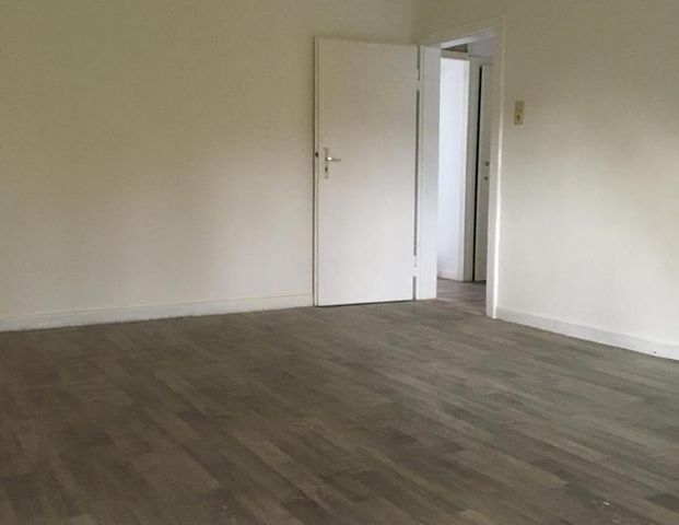 Gemütliche Dachgeschosswohnung in zentraler Lage - Foto 1