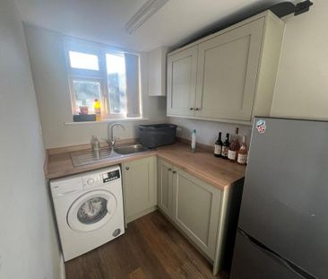 3 bedroom house to rent - Photo 3