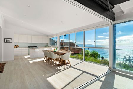 Fully Furnished Coastal Retreat with Scenic Palm Beach Views – Flexible 2-4 Month Lease - Photo 5