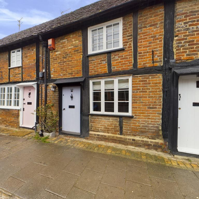 2 bedroom cottage to rent - Photo 1