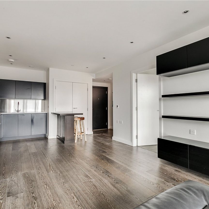 Alderside Apartments, 35 Salusbury Road, London, NW6 6BF - Photo 1