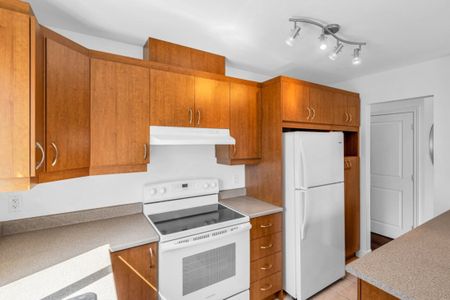 Appartement à louer - Saint-Basile-le-Grand (Montagne) Appartement à louer - Saint-Basile-le-Grand (Montagne) - Photo 4