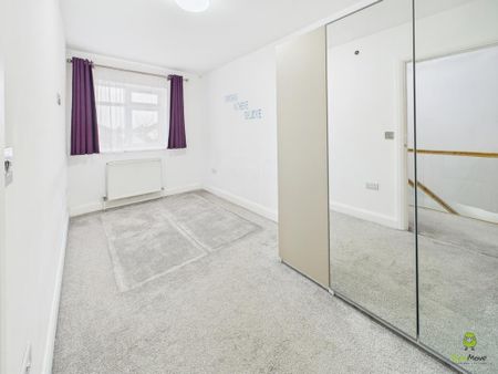 4 bedroom detached house to rent - Photo 5