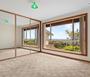 Spacious Family Home with Solar & Massive Garage/Workshop - Photo 6