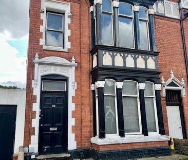 Bedsit to rent - Photo 2