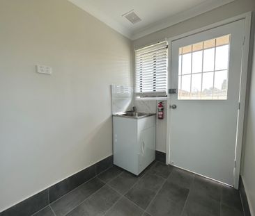 Renovated 3 Bedroom Home - Photo 2