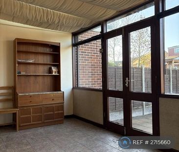 3 bedroom terraced house to rent - Photo 1