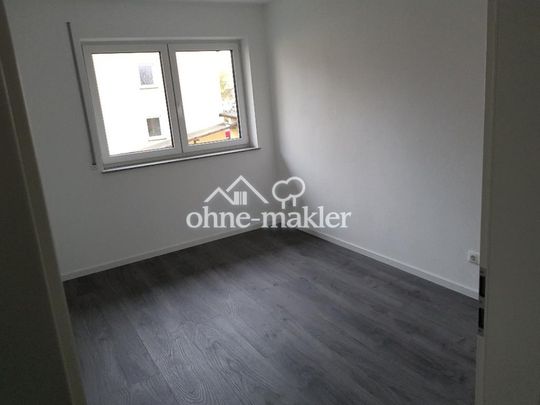 2,5 Zimmer Wohnung im Zentrum von Hirschaid, Balkon, FBH, EBK, Lüftungsanlage - Photo 1