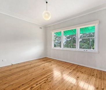 35 Hyacinth Street, Asquith. - Photo 4