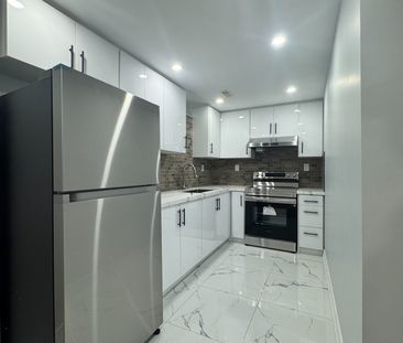 For Lease - 32 Whitlock Crescent, Ajax, Ontario - Photo 6