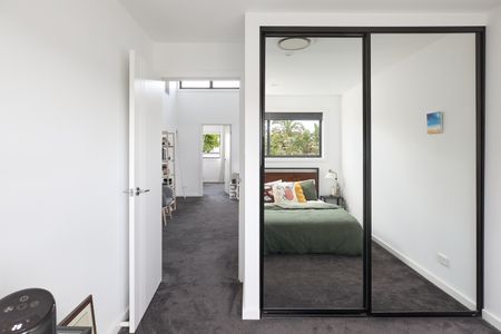 6/17 High Street, Waratah NSW 2298 - Townhouse For Rent | Domain - Photo 3