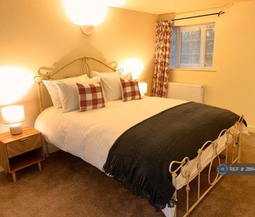 4 bedroom detached house to rent - Photo 3