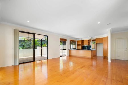 Spacious & Private Family Home in Prime Kelvin Grove Location - Photo 2