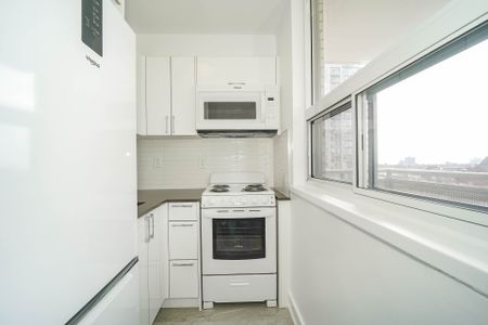For Lease - 1500 Bathurst Street Unit# 601, Toronto, Ontario - Photo 2