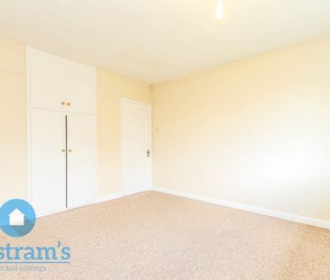 2 bed Semi-Detached Bungalow for Rent - Photo 4