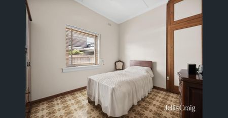 Two Bedroom Home in Pascoe Vale South - Photo 5