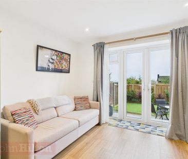 Downland Road, Brighton - Photo 2