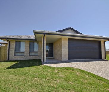 23 Duporth Crescent, Dakabin, QLD 4503 - Photo 6