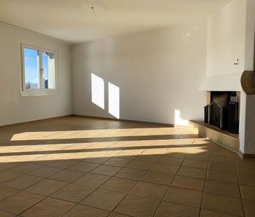 Spacious maisonette apartment for rent in Dürnten - Photo 6