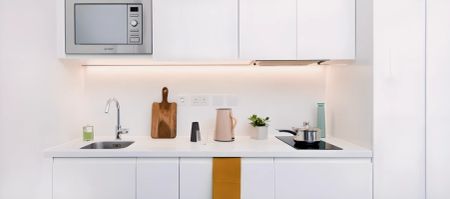 Studio - Photo 5